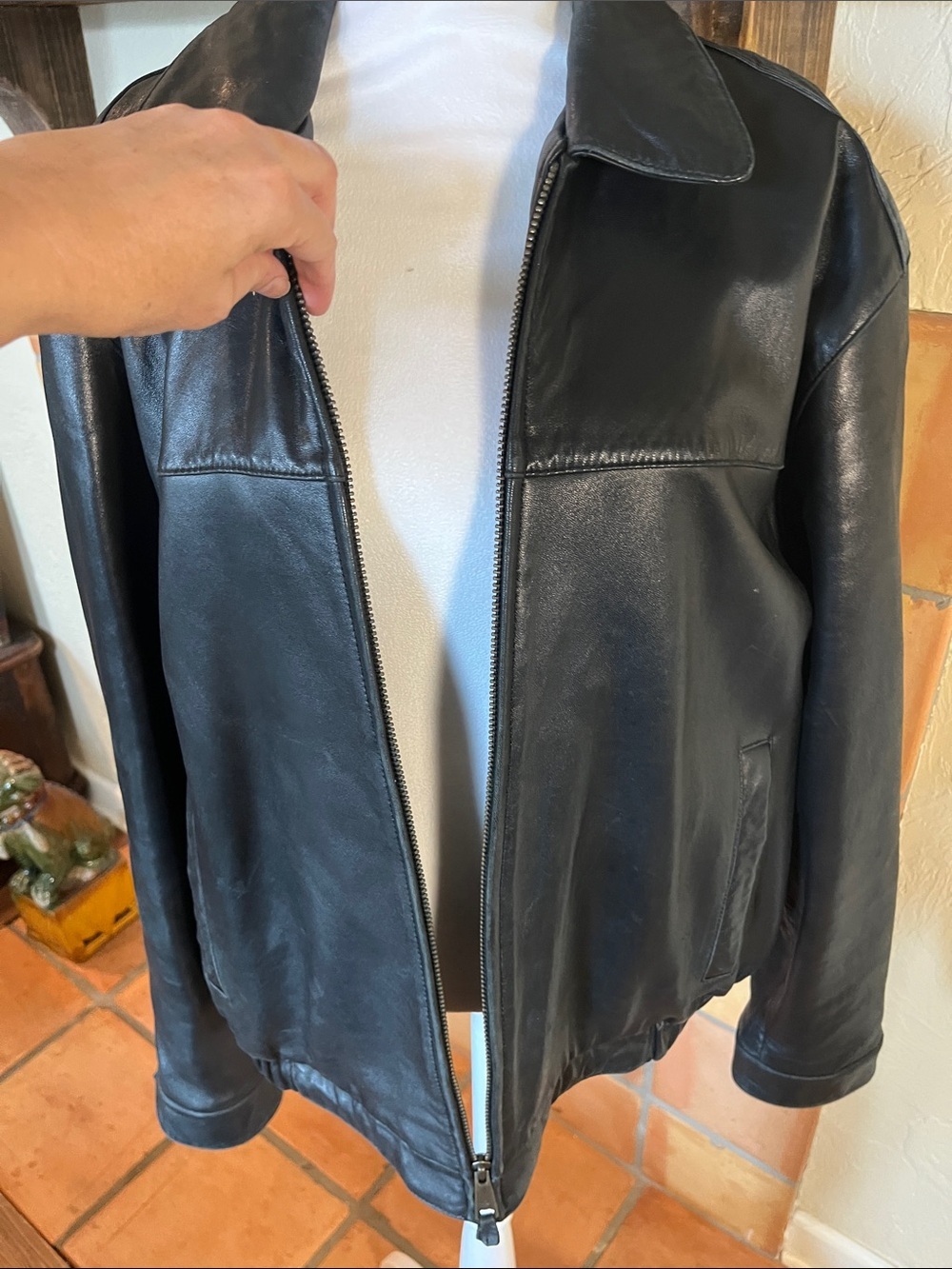 Dockers Black Lamb Leather Bomber Jacket, size L - Picture 3 of 13